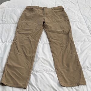 Men's Classic Tan Chinos